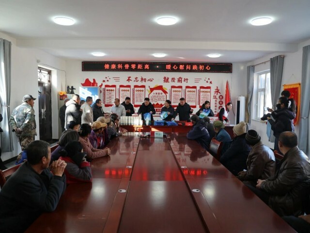微信图片_2025-12-08_100046_338_副本.jpg